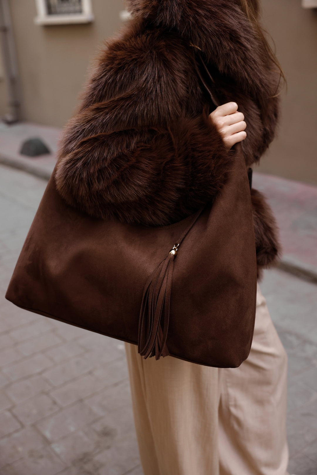 SORRE XL Suede Omuz Çantası | Kahverengi