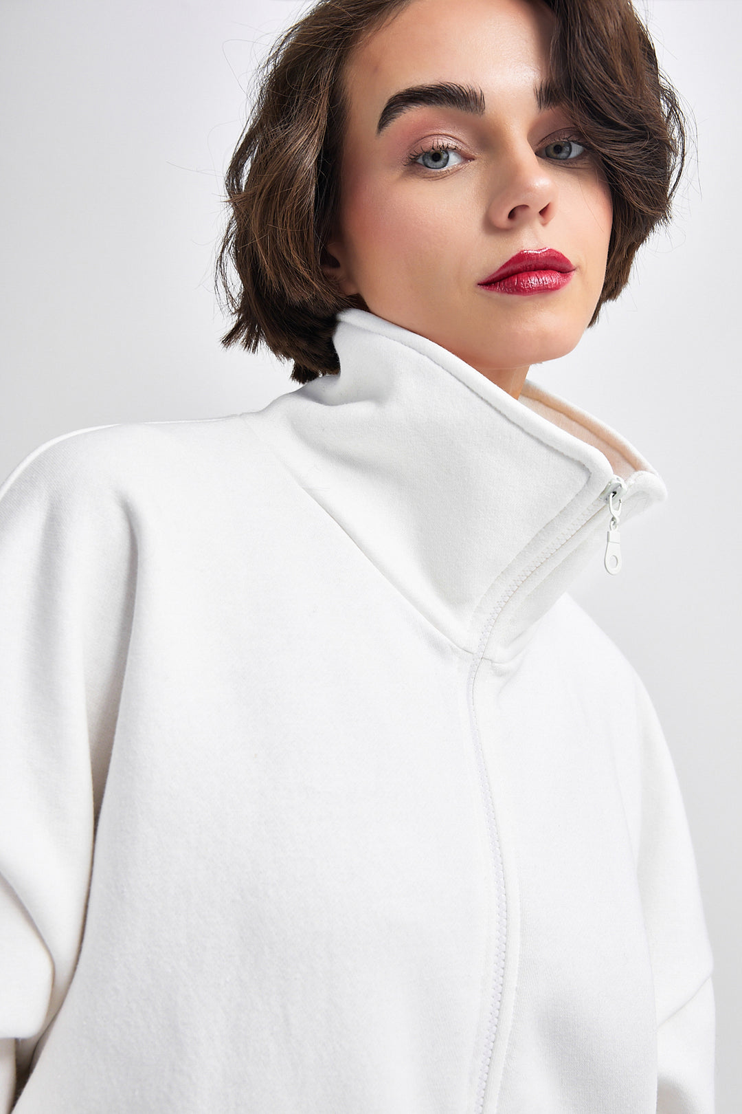 KAPRI Beyaz Oversize Sweatshirt