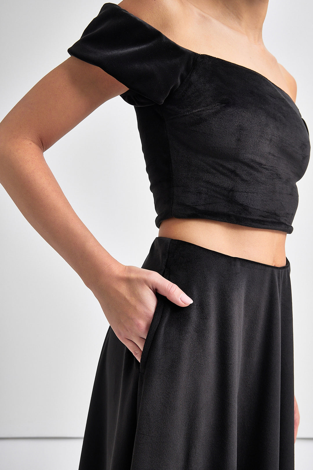 SERENITA Kadife Uzun Kloş Etek