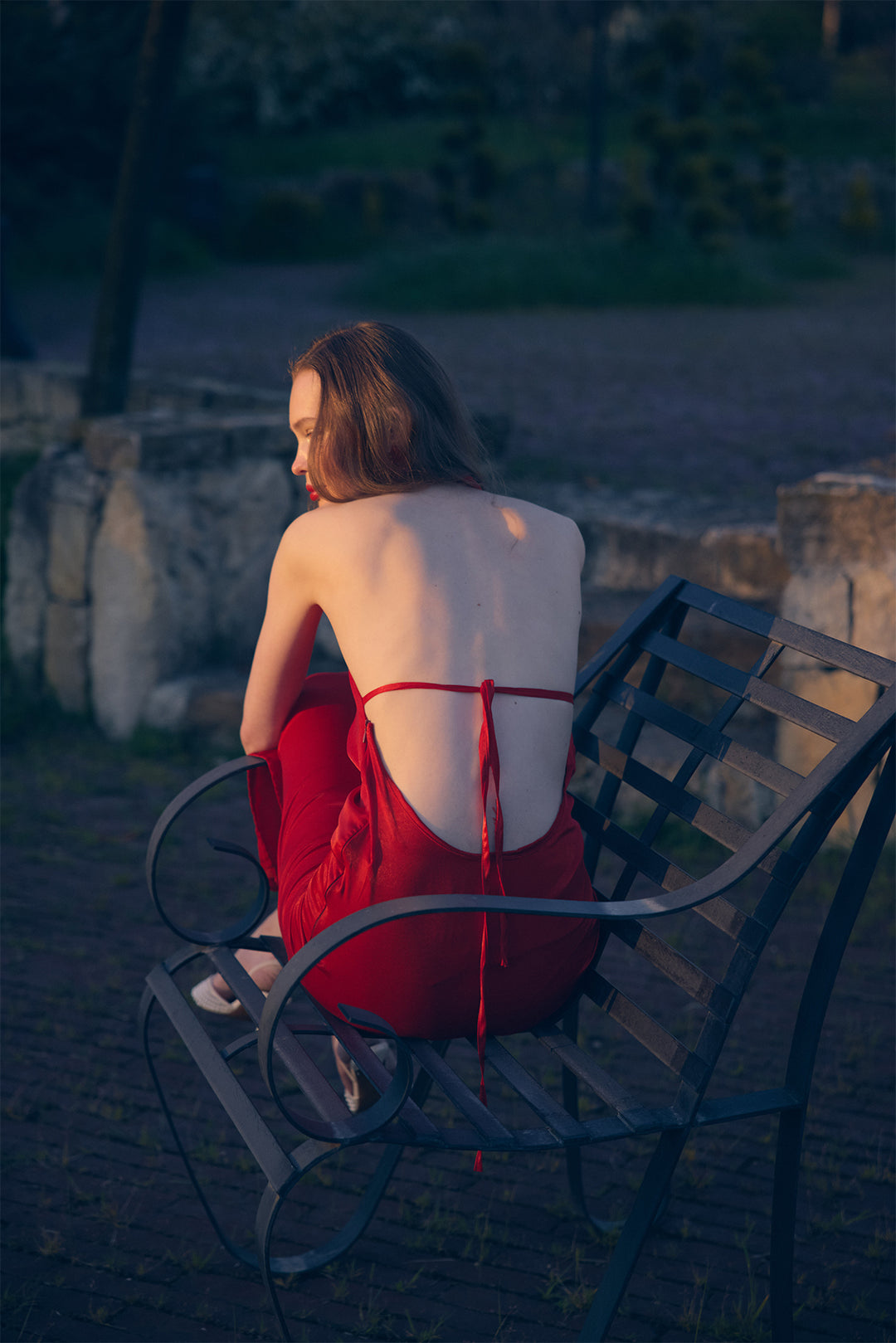 LORENA Sırt Detaylı Saten Elbise | Kırmızı
