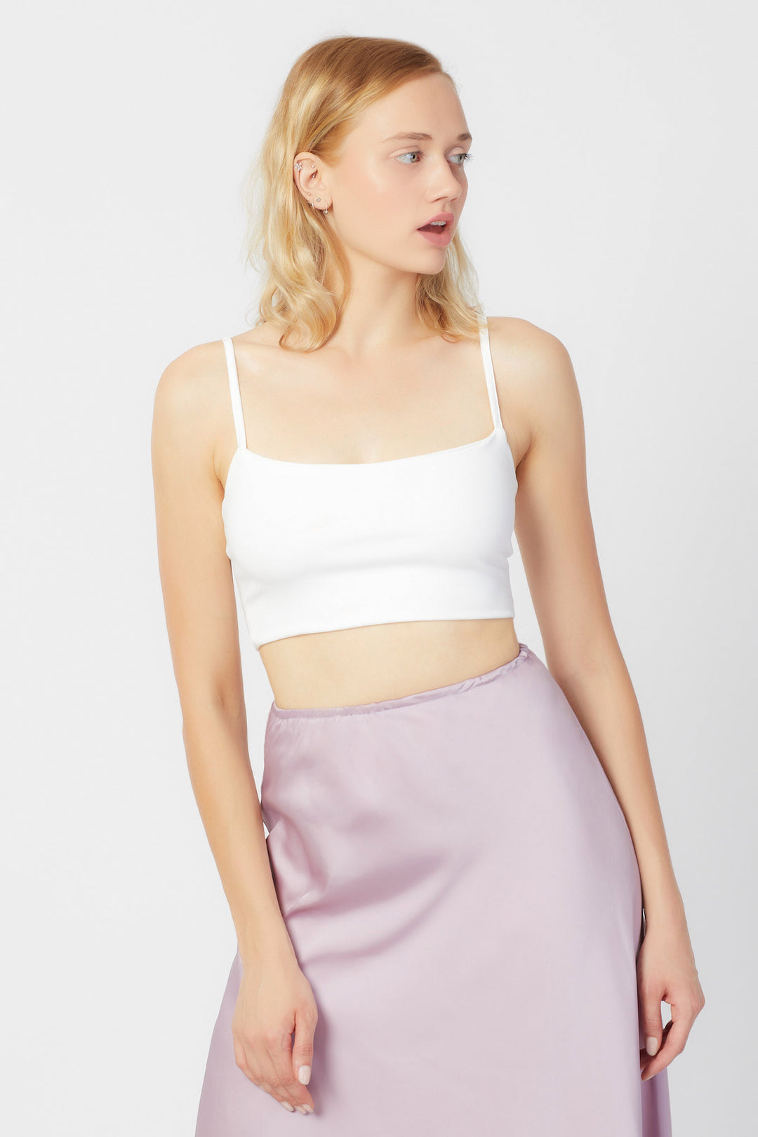 DORIS Beyaz Askılı Crop Top