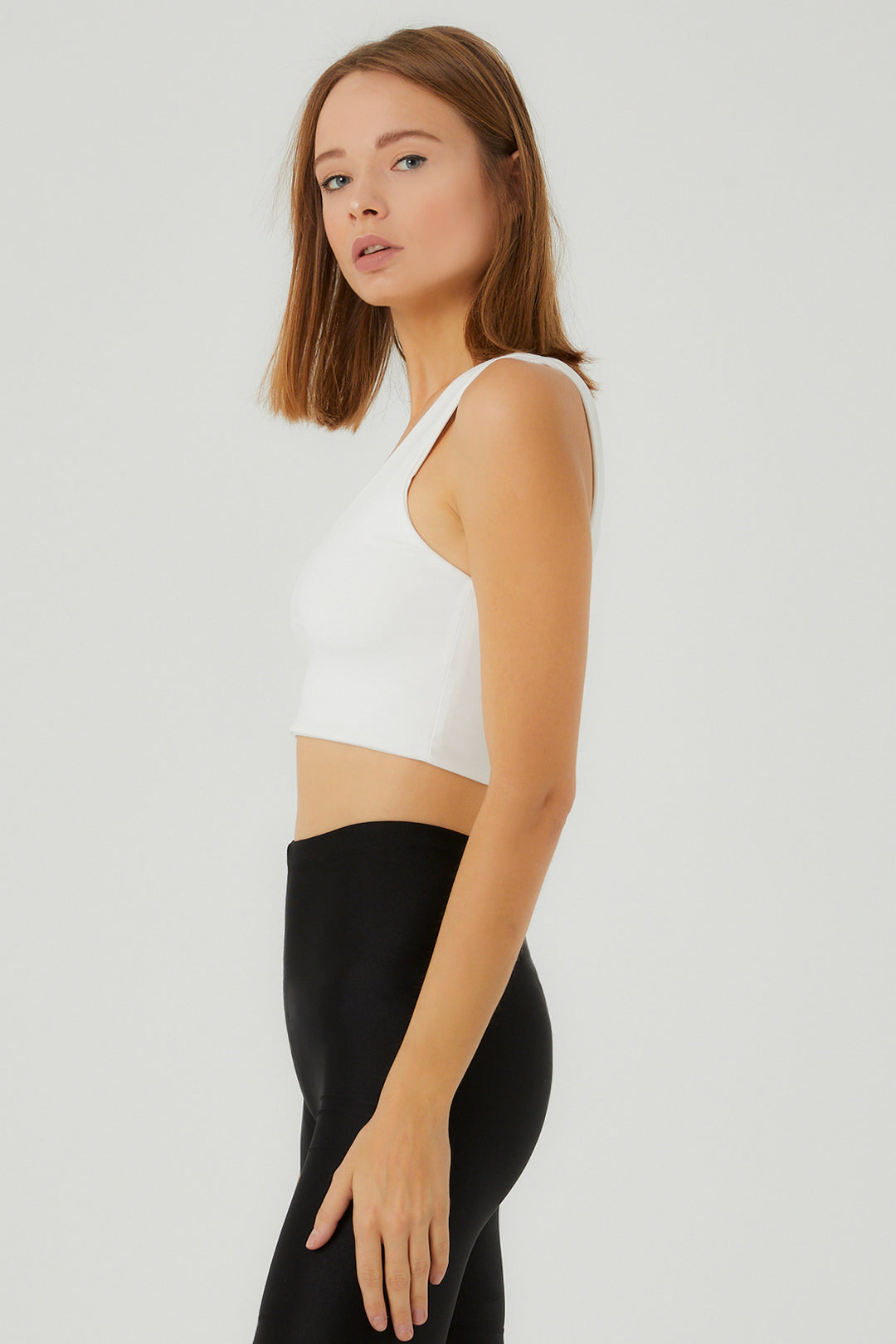 LIENE Beyaz V Yaka Crop Top
