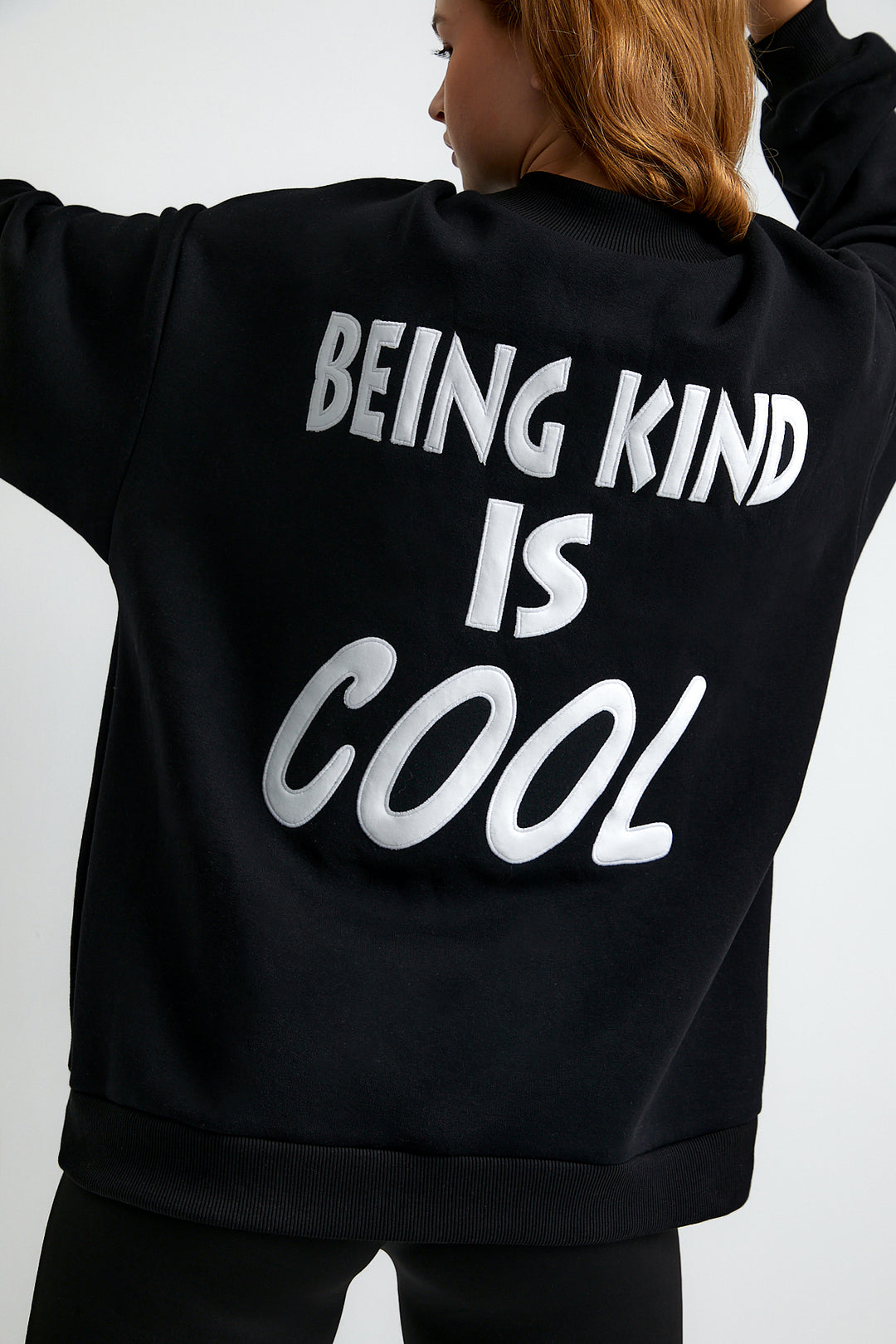 Being Kind Is Cool Nakışlı Oversize Sweatshirt