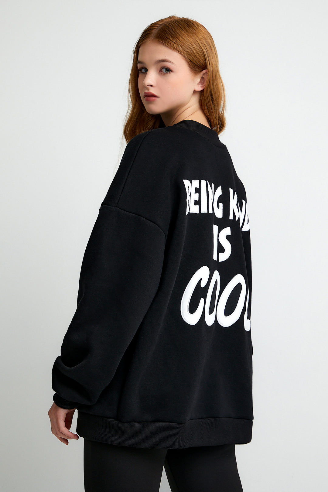 Being Kind Is Cool Nakışlı Oversize Sweatshirt