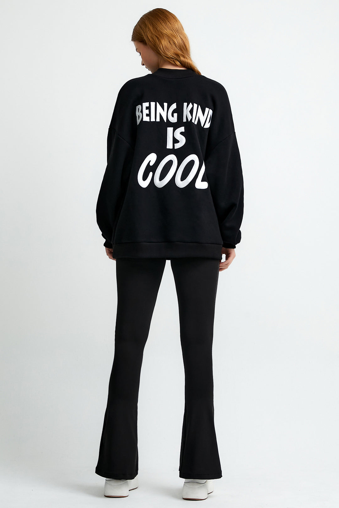 Being Kind Is Cool Nakışlı Oversize Sweatshirt