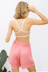 LIVIA Beyaz Sırtı V Crop Top