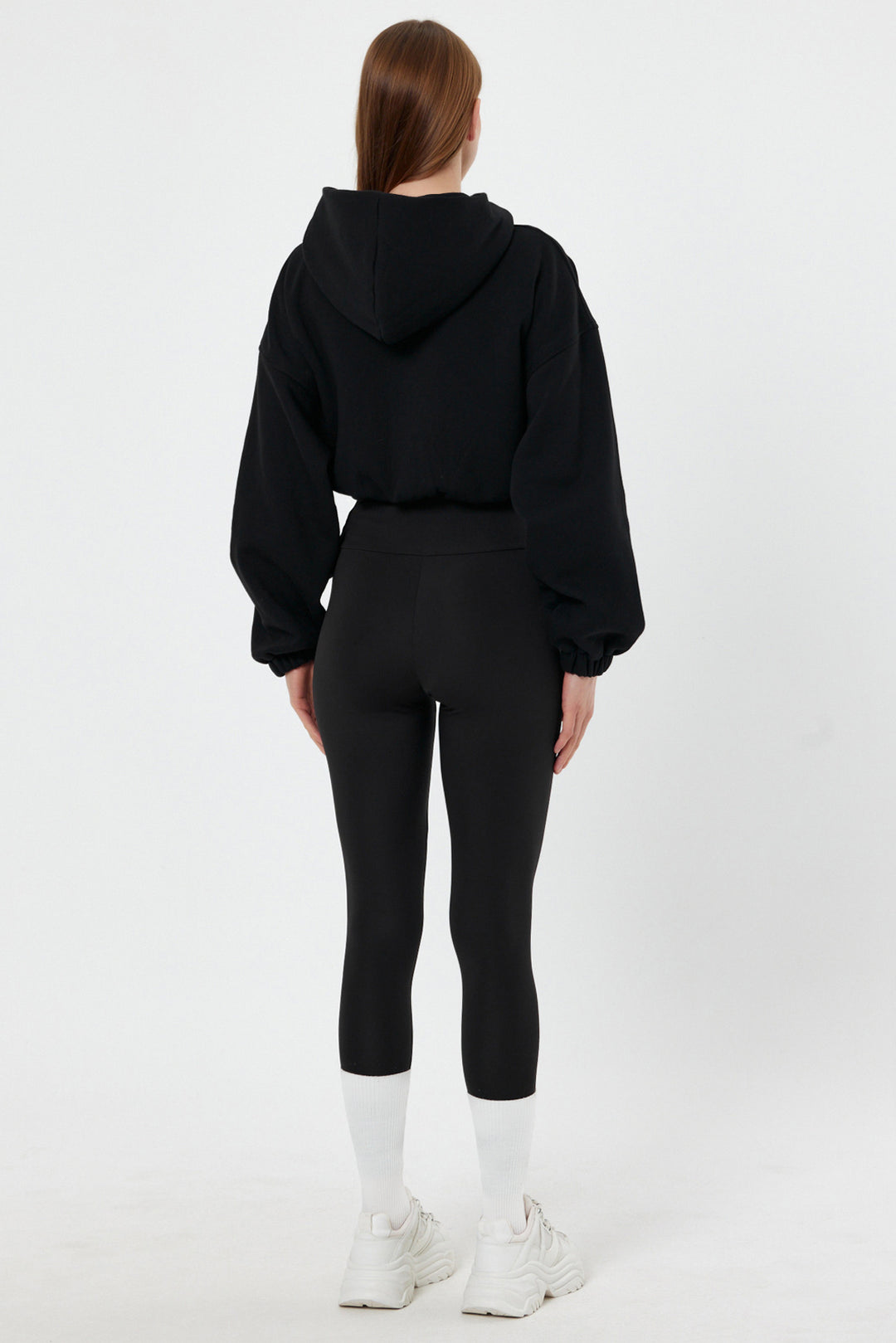 NOVA Siyah Büzgülü Crop Sweatshirt