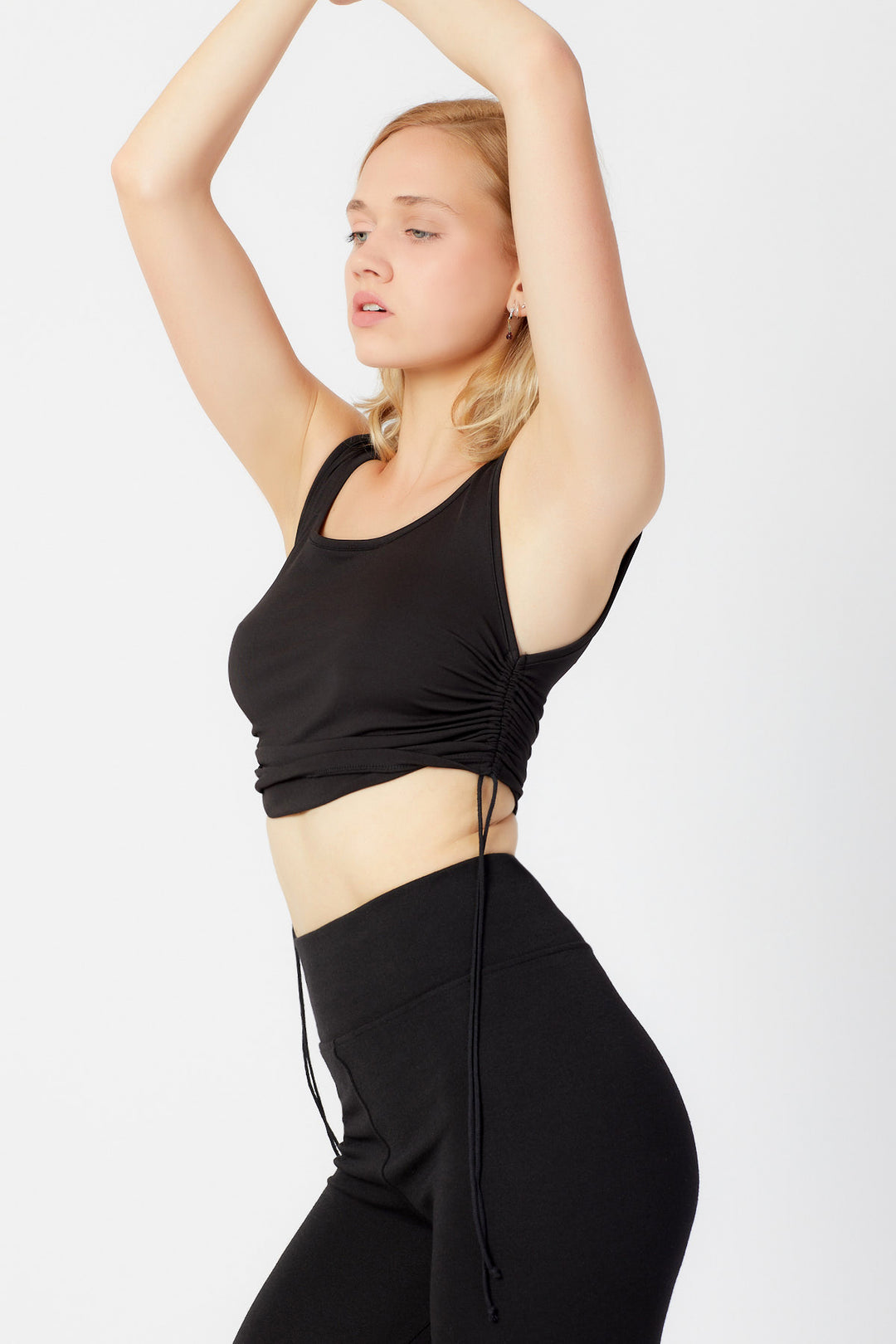 Siyah Yandan Ayarlanabilir Crop Bluz